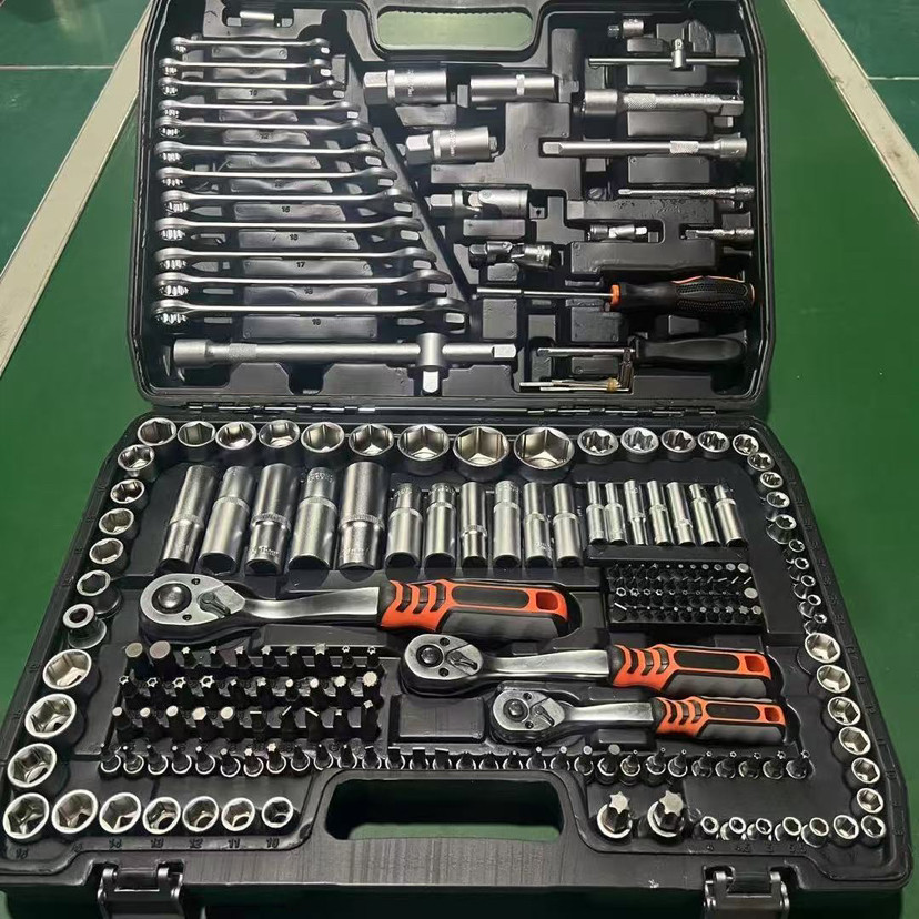 طقم أدوات إصلاح السيارات 216 ق - مراجعة Power Tools Kits وسعره